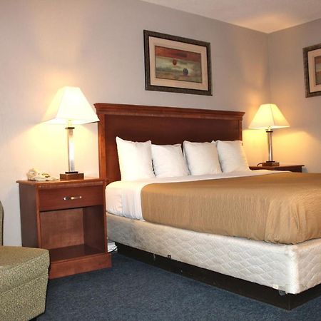 Rensselaer Interstate Motel מראה חיצוני תמונה